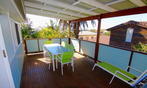 Good Vibes 18 East Street - Geraldton Accommodation 2