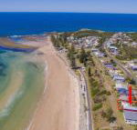 Pacifica 1 on the beach at Brooms Head - Geraldton Accommodation