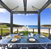 Sails on the Beachfront Exclusive Seaside Home - Geraldton Accommodation