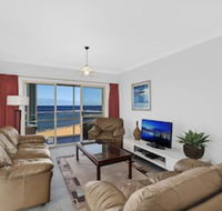 Stunning Toowoon Bay on Charlton - Geraldton Accommodation