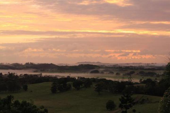 Montecollum NSW Geraldton Accommodation