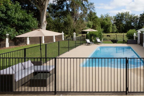 Mudgee Country Grandeur Home - Geraldton Accommodation 6