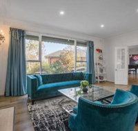 Alice wonderland in 4 beds house