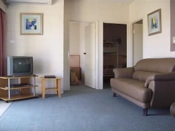 Black Swan Motor Inn - Geraldton Accommodation 3