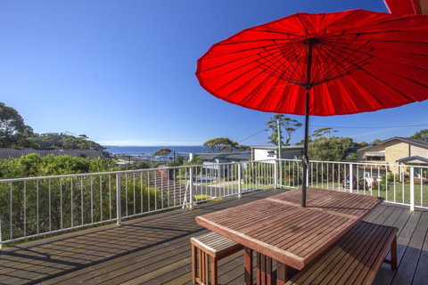 Kelton Beach Haven - Geraldton Accommodation 1