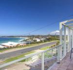143 Mitchell Pde Magnificent Outlook - Geraldton Accommodation