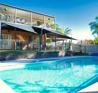 Magnificent Lakeview House Long Jetty - Geraldton Accommodation