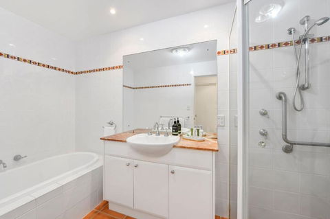 Villa Provence Coffs Harbour - Geraldton Accommodation 4