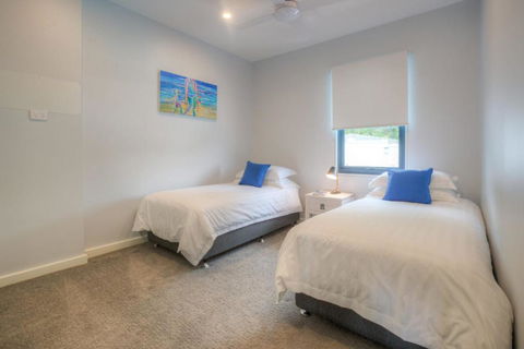 Coffs Jetty Beach House - Geraldton Accommodation 6
