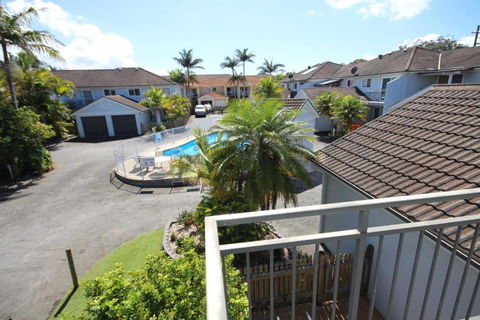Paradise Waters No. 19 - Geraldton Accommodation 1