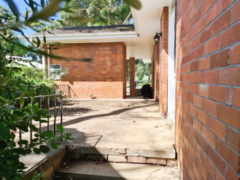 GOLF 39 MOLLYMOOK BEACH - Geraldton Accommodation 5