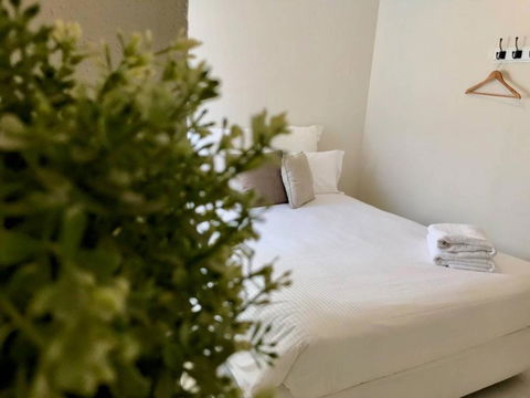 YSG The Edward Townhouse 153 Walk To Town - Geraldton Accommodation 6