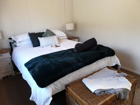 R & R On The Ravine - Geraldton Accommodation 1