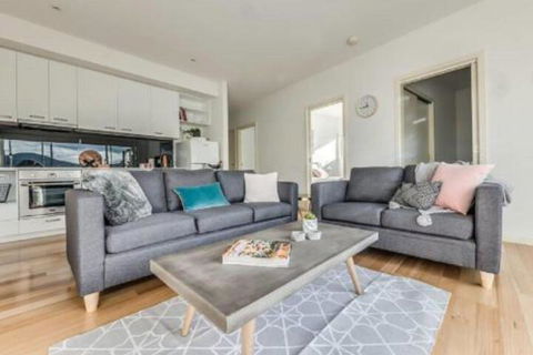 Marina View Apartment - Geraldton Accommodation 0