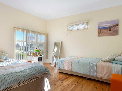 BiJs On The Beach 200 Metres To The Water - Geraldton Accommodation 2