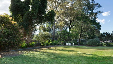 Bonn Abbey Magnificent Stone Abbey - Geraldton Accommodation 5