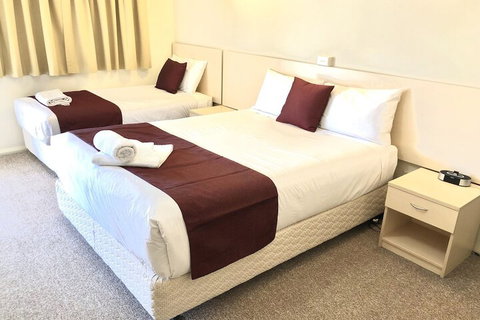 Overlander Motor Lodge - Geraldton Accommodation 7