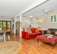 BEACH RETREAT - Geraldton Accommodation