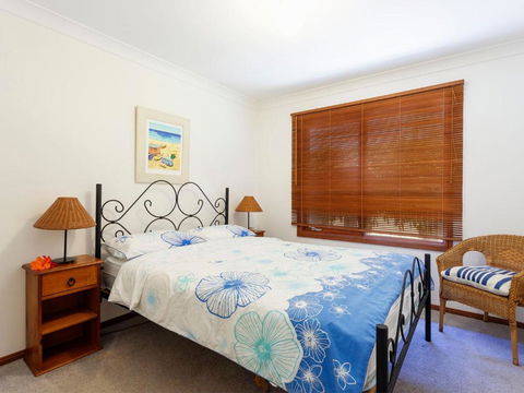 Semaphore Beach House - Geraldton Accommodation 3