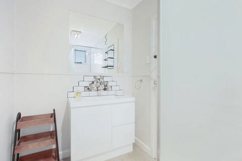 The Fishermans Cottage - Geraldton Accommodation 6
