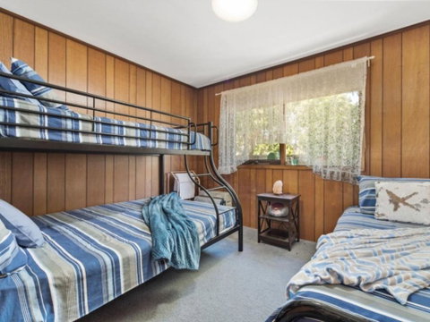 Raymond Cottage - Geraldton Accommodation 6