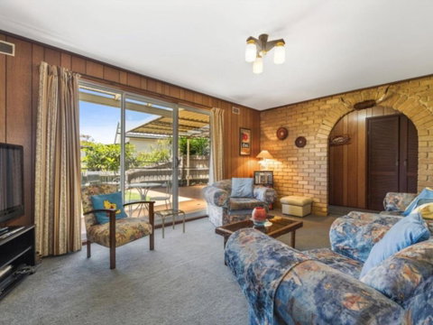 Raymond Cottage - Geraldton Accommodation 2