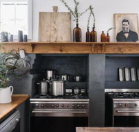 Lewellyn House - Geraldton Accommodation