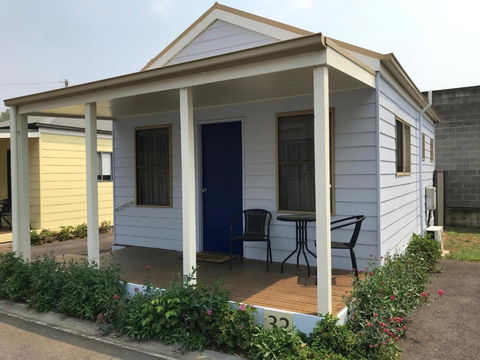 Castlemaine Central Cabin & Van Park - Geraldton Accommodation 4