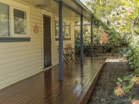 Malibu Drive 127 Bawley Point - Geraldton Accommodation 2