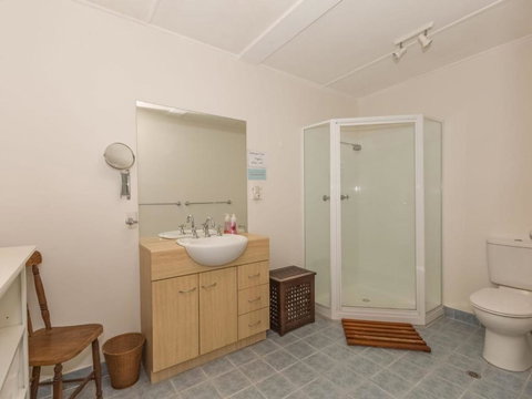 Malibu Drive 127 Bawley Point - Geraldton Accommodation 3