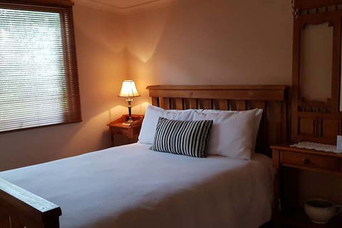 Heysen's Rest Bed & Breakfast - Geraldton Accommodation 6
