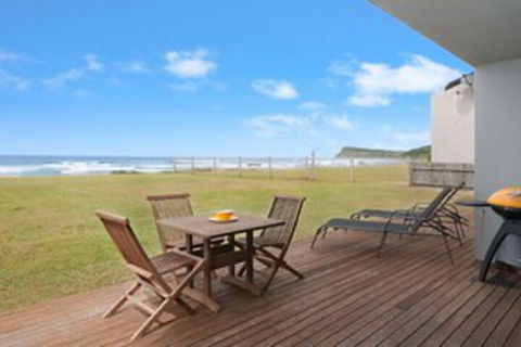 La Plage - Geraldton Accommodation 0