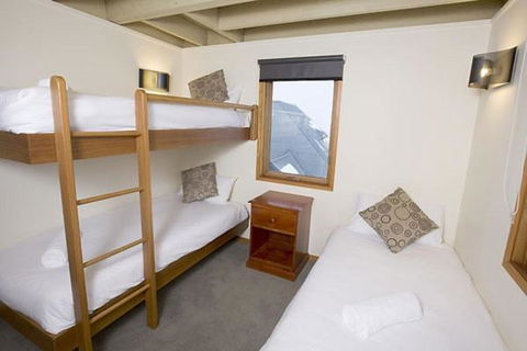 Eagles Nest - Geraldton Accommodation 1