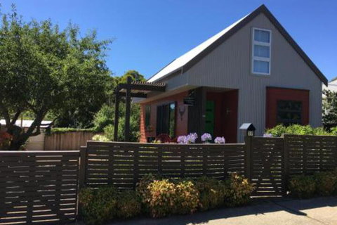 Daydream Cottage - Geraldton Accommodation 5
