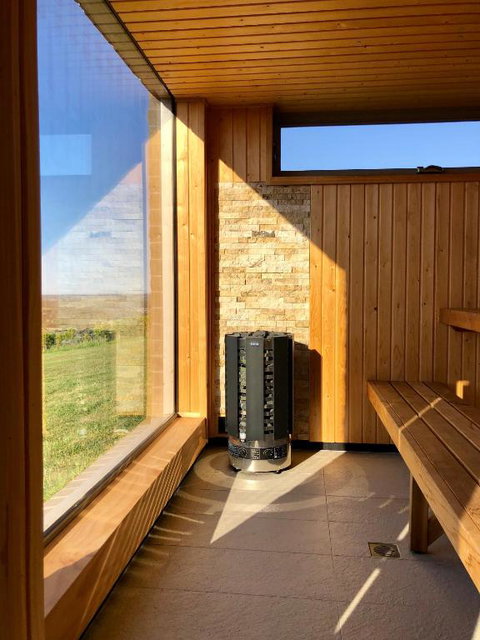 Velikaâ€™ - Geraldton Accommodation 2