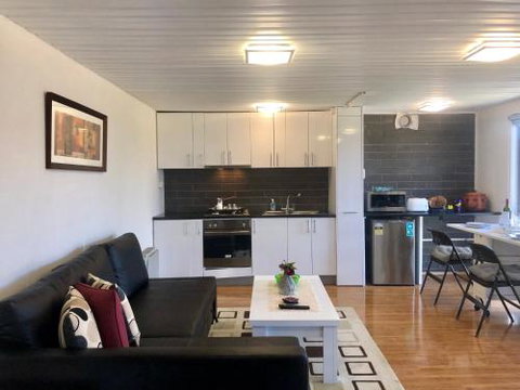 Velikaâ€™ - Geraldton Accommodation 1