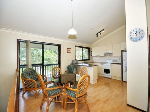 Pet Friendly On Pelican Close To Myall River - Geraldton Accommodation 1