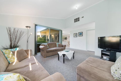 Bay Beach Beauty - Geraldton Accommodation 2
