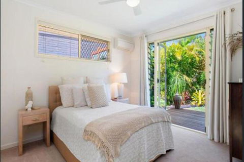 Tropical Oasis - Geraldton Accommodation 4