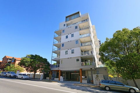 Stunning Two-storey Apartment In Perth's CBD - Geraldton Accommodation 1