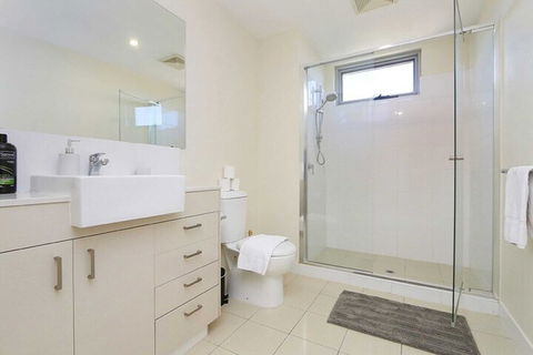 Stunning Two-storey Apartment In Perth's CBD - Geraldton Accommodation 7
