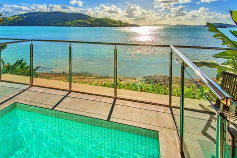 Yacht Club 19 Bijou De Mer 2 Buggies - Geraldton Accommodation 3