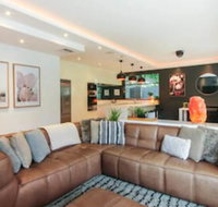 Spacious 2 Bedroom Apartment in Ascot With Large Private Garden - Geraldton Accommodation