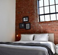 Stylish Warehouse Conversion in Heart of Fitzroy - Geraldton Accommodation