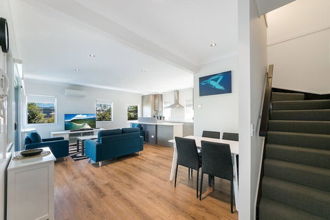 Redcliffe Holiday Accommodation - Geraldton Accommodation 6