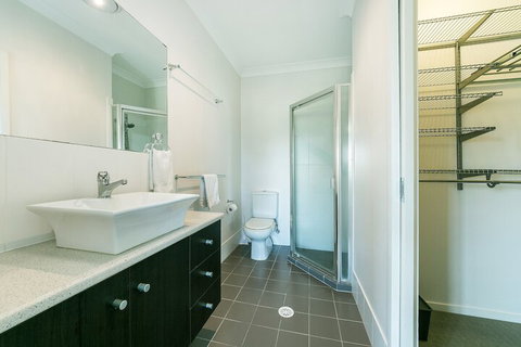 Redcliffe Holiday Accommodation - Geraldton Accommodation 7