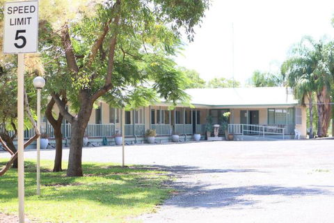 Back O Bourke Motel - Geraldton Accommodation 5
