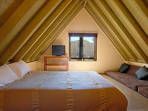 Davenport - Geraldton Accommodation 5