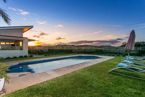 A PERFECT STAY - Byron's Brae - Geraldton Accommodation 5