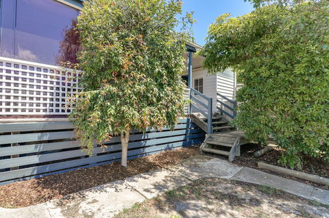 Beacon Cottage - Geraldton Accommodation 0